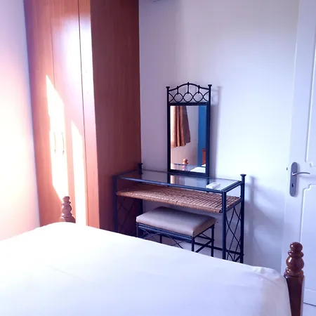 公寓 Seaside Rustic Flat In Harbour Tourist Area *