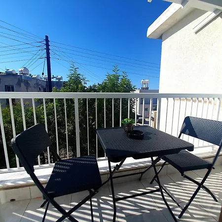 Apartamento Seaside Rustic Flat In Harbour Tourist Area